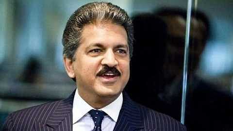 anand mahindra shares dumb man communication on mobile video on Twitter
