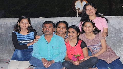 All the four girls from the Oneway family in Rohatwadi want to become doctors but are facing financial difficulties to pay the fees. 2.jpg