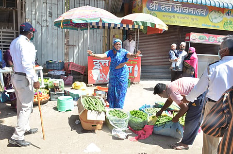 Beat a stick for vegetable shopping