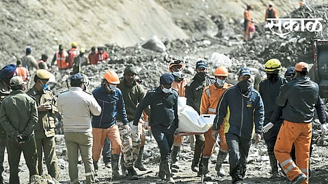 बोगद्यातून पाच मृतदेह काढले; मृतांचा आकडा ४६; बचाव कार्यास वेग