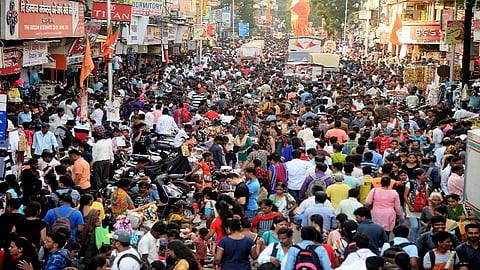 अनलॉकमध्येही दादरमध्ये दिवाळीची खरेदी तेजीत