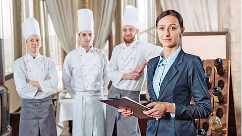 Hotel-management
