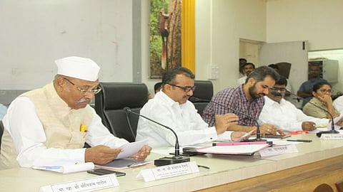 ब्रेकिंग : सातारकरांना टाेलमाफ हाेणार ? पालकमंत्र्यांचा पुढाकार