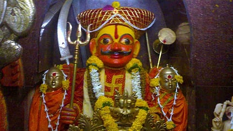 खंडोबा देवाची यात्रा रद्द; देवराज पाटलांची मिरवणुकीस परवानगीची मागणी