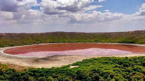 Lonar_Pink_Color