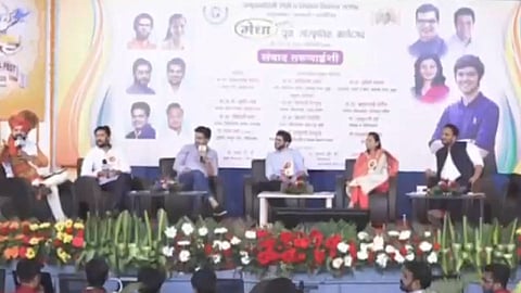 मुख्यमंत्री म्हणून कोण पाहायला आवडेल; सुप्रिया सुळे की अजित पवार? यावर रोहित पवार म्हणाले...