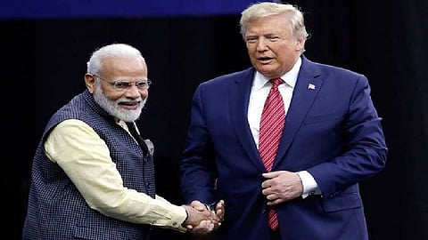 सामनाच्या अग्रलेखातून शिवसेनेचा पंतप्रधान मोदींना चिमटा