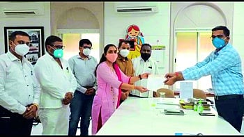 कोरोनायोद्ध्यांची परवड; राज्यातील बाराशे कंत्राटी डॉक्टर वेतनाविना 