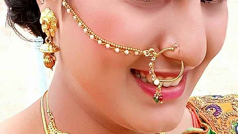 Poem by Dnyanesh Wakudkar On Nose Ring Nath 