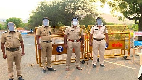 Police take action against illegal transport of liquor in four wheelers at Pargaon Shingave 