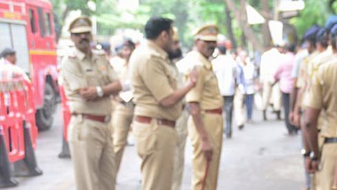 पुणे : नागरिकांची संख्या 40 हजार अन् पोलिस फक्त 28