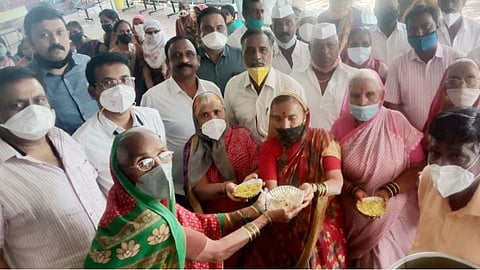 मंचर उपजिल्हा रुग्णालयातील रूग्णांना मिळतेय प्रतिबंधात्मक लसीबरोबर टाॅपची सोय