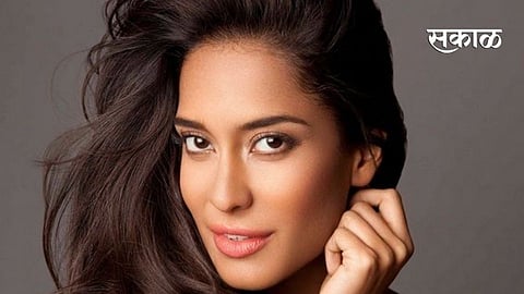 Model actress Lisa Haydon enlists her son to announce she pregnant with her third child baby girl
