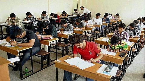 दहावी- बारावीच्या परीक्षा 'याच' पद्धतीनं, शिक्षण मंडळाचं मोलाचं आवाहन