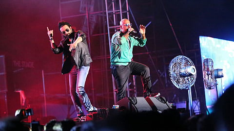 summersault live concert in pune farhan akhtar vishal and shekhar