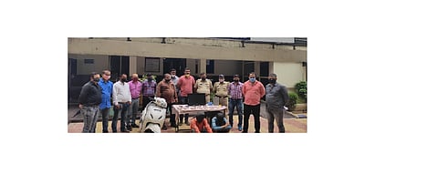 Tehsil police arrested thieves by setting a trap