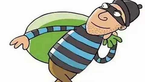 Theft at Supreme Court Society on Baif Road in Wagholi area