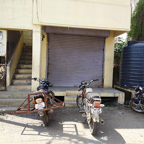 bjp office lock