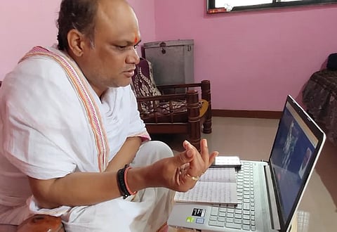 Dasakriya in South Kashi, Thirteenth Ritual Online
