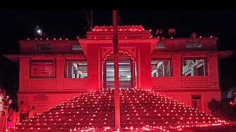 Dipotsav at Dnyaneshwar Maharaj Temple