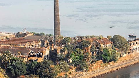 गिरणी कामगारांसाठी खूशखबर!  3835 घरांसाठी एक मार्चला लॉटरी