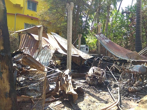 Fire in sawantwadi