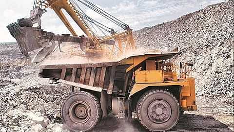 akola  secondary minerals in the Zilla Parishad lake, Standing committee members aggressive in demanding measurements