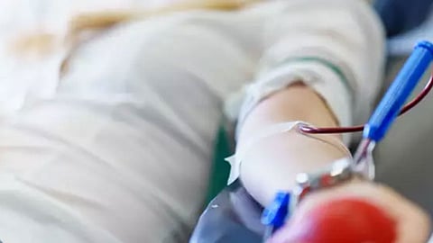 coronavirus: रक्तदान करा, पण, दक्षता घेऊन... 