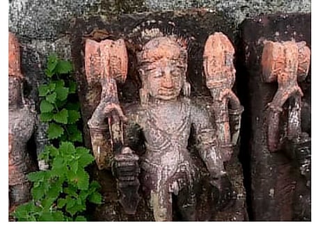 Twenty four temples are buried in Kude Nandgaon of Chandrapur