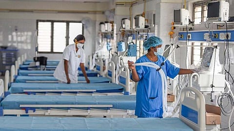 पिंपरीतील महापालिका रुग्णालय फुल्ल; कोरोना रुग्णांना मिळेना व्हेंटिलेटर बेड