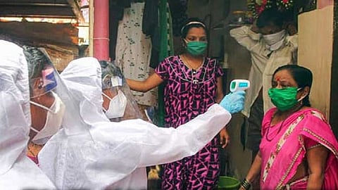 मुंबईकरांनो सावधान! कोरोना नियंत्रणात आला असला तरी हायरिस्कमधील रुग्णांच्या संख्येत होतेय मोठी वाढ