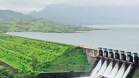डोन्ट वरी! जिल्ह्यातील प्रमुख धरणांत मुबलक पाणी, धुवाँधार पावसाचा परिणाम