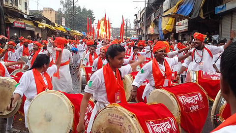 ढोल- ताशांचा गजरातही आले "प्रोफेशनल मॅनेजमेंट'! 
