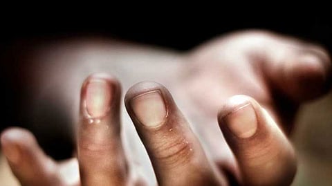 Suicidal death news 