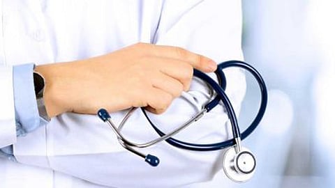 पीजी मेडिकलच्या परीक्षा पुढे ढकलल्या 
