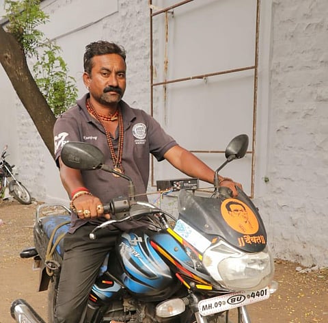 Sanjay Chavan of Pethwadgaon is an folk artist
