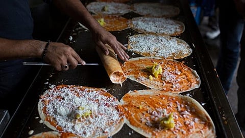 मुंबईतील प्रभागांत होणार 'मुंबई फुड स्ट्रीट'; आयुक्तांच्या कल्पना प्रत्यक्षात उतरविण्यासाठी २०० कोटी