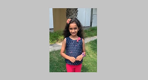 small girl distribute two lakh sanitizer at Nagpur