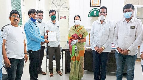 Demand For Availability Of Remedivir Injection In Ichalkaranji Kolhapur Marathi News