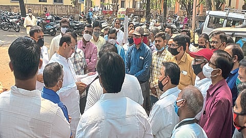 Traders strike in Islampur; Protest of the regime