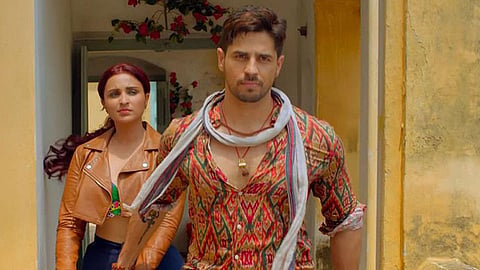 Sidharth malhotra s role in Jabariya jodi praises by fans 