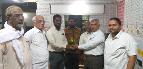 kavi satkar.jpg