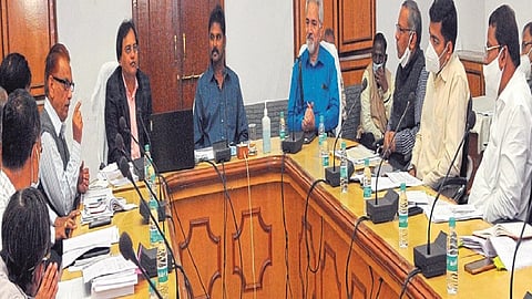 Application has some mistake said central government team 