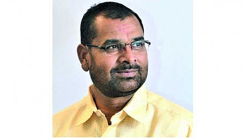 सदाभाऊंकडून शेट्टी बेदखल