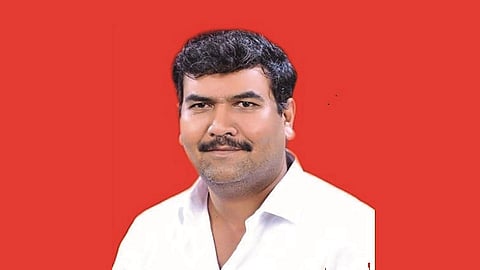 Mangesh Kadav cheated the court