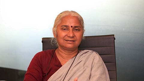 परदेशातील भारतीयांप्रमाणे मजुरांसाठी तत्परता का नाही? : मेधा पाटकर  