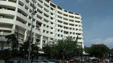 mithibai college