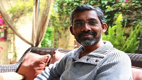 नागराज म्हणतो, नवं वर्ष नवं जावं.. वाचा पूर्ण कविता..