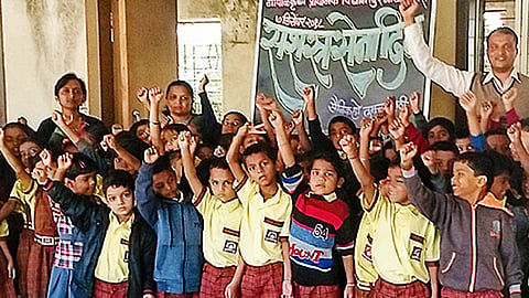 वर्ध्यातील राष्ट्रीय मैदानी स्पर्धेत कुस्तीमध्ये पटकाविले सुवर्णपदक