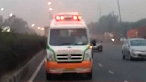 महत्त्वाची बातमी : रुग्णांसाठी ऑक्सिजनची वाहतूक करणाऱ्या वाहनांना रुग्णवाहिकेचा दर्जा बहाल